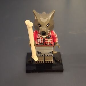 Wolf Minifigure with Red Plaid Shirt